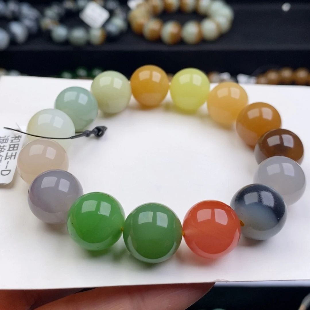 和田玉未镶嵌手串