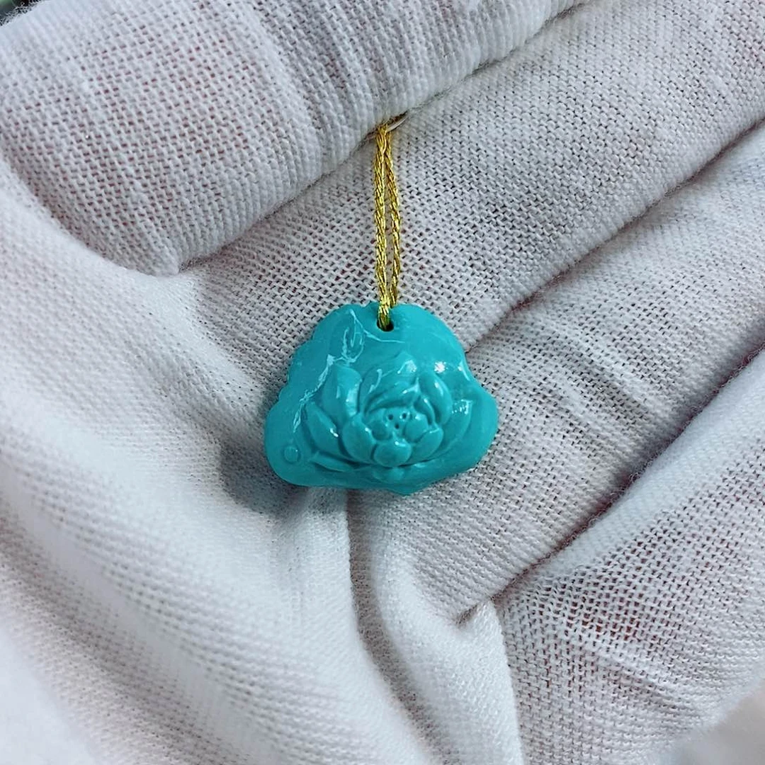 未镶嵌绿松石珠宝奇石