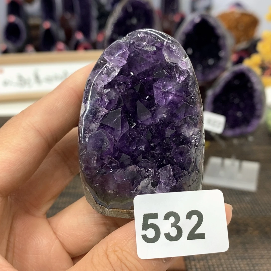 大型摆件（非配饰）紫晶未镶嵌