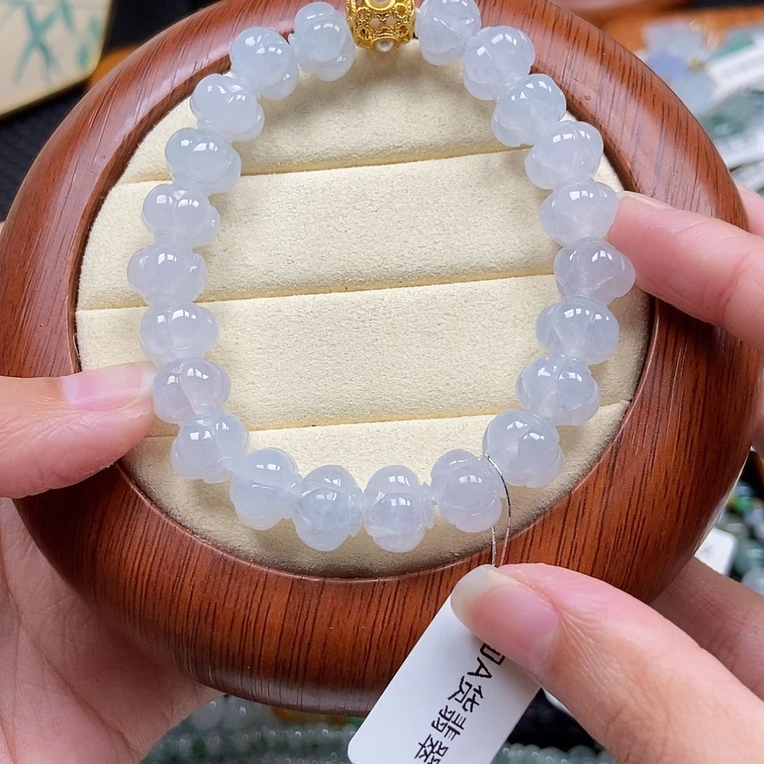 未镶嵌挂件翡翠闪