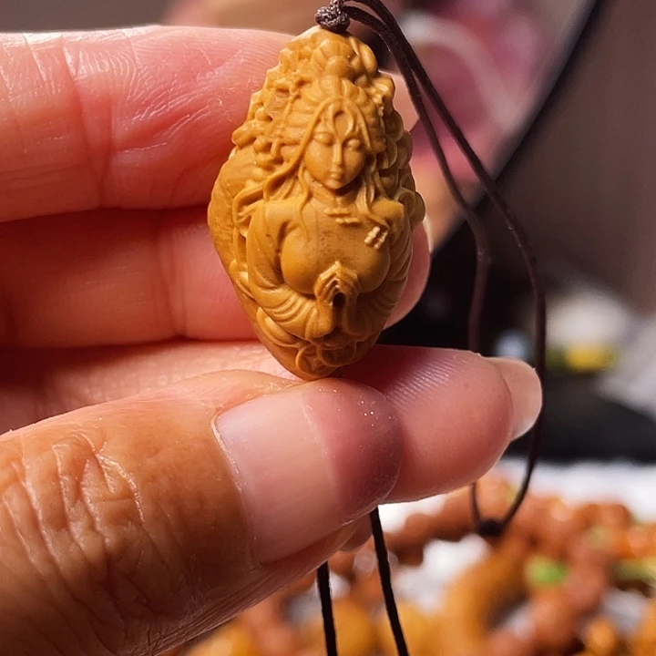 橄榄核吊坠橄榄核