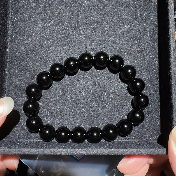 沧***月黑曜岩未镶嵌手链