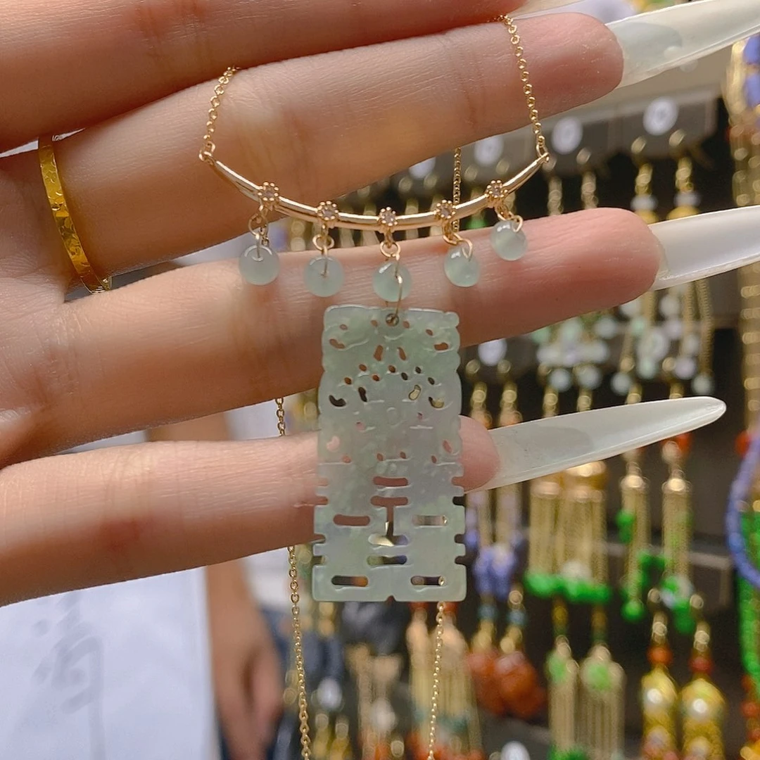 翡翠合金耳饰翡翠