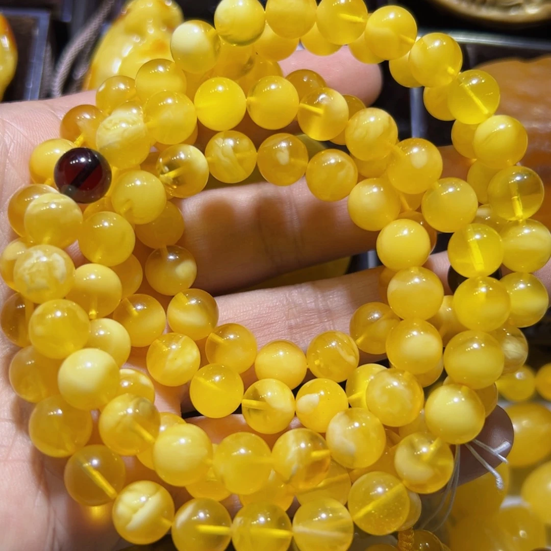 琥珀颈饰未镶嵌快****莹琥珀手串