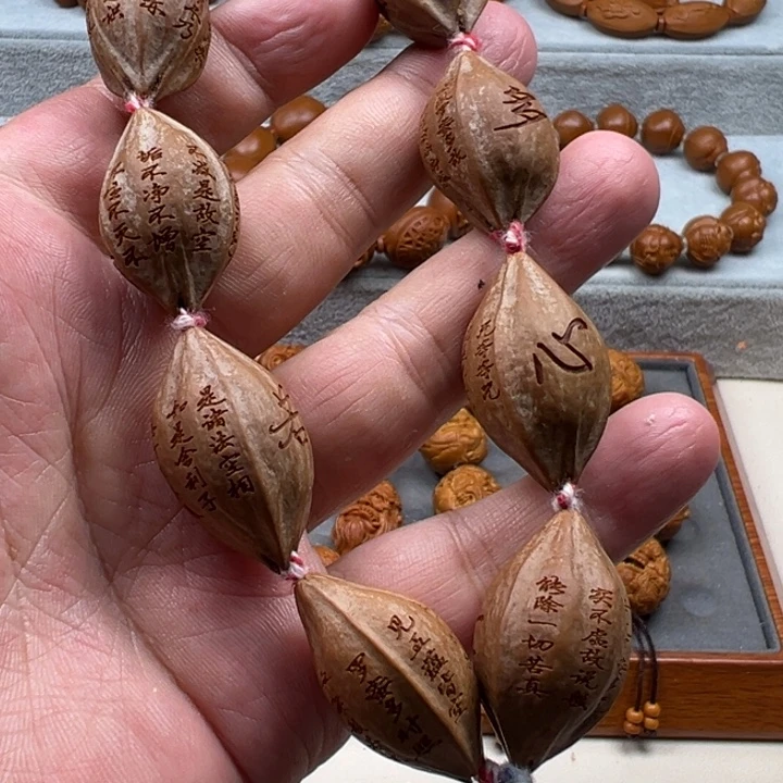 橄榄核手串橄榄核雕工艺制作