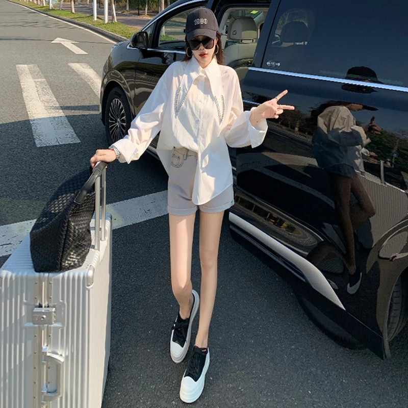 女款春季新款简约宽松尖领百搭纯色长袖衬衣设计感时尚休闲衬衣潮