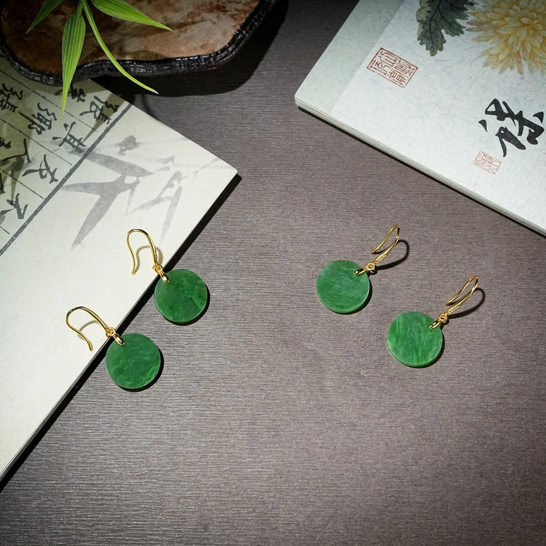 天然和田玉碧玉圆牌耳饰 多样性发一 YC2960041