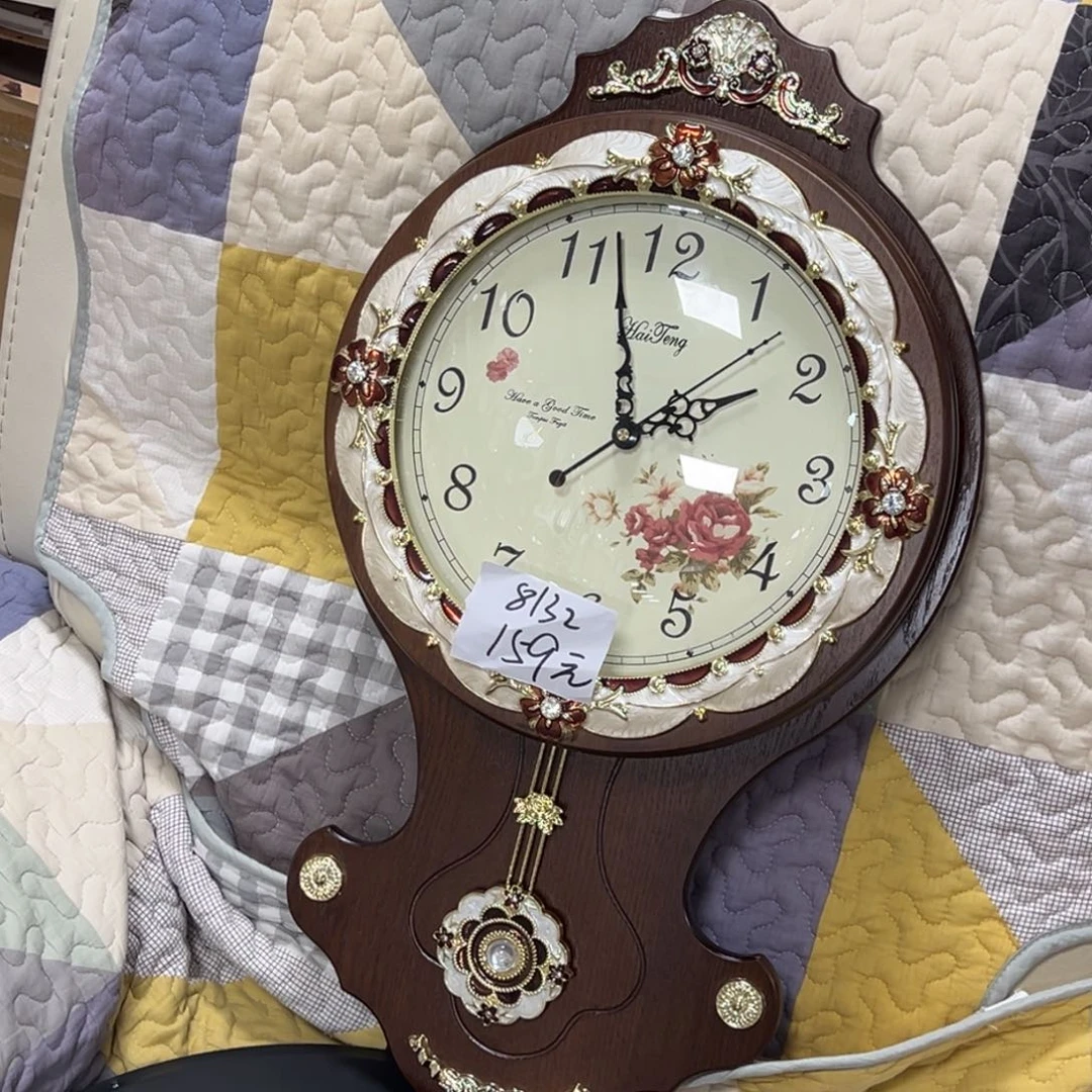 简约款欧式风格 60*33实木挂钟