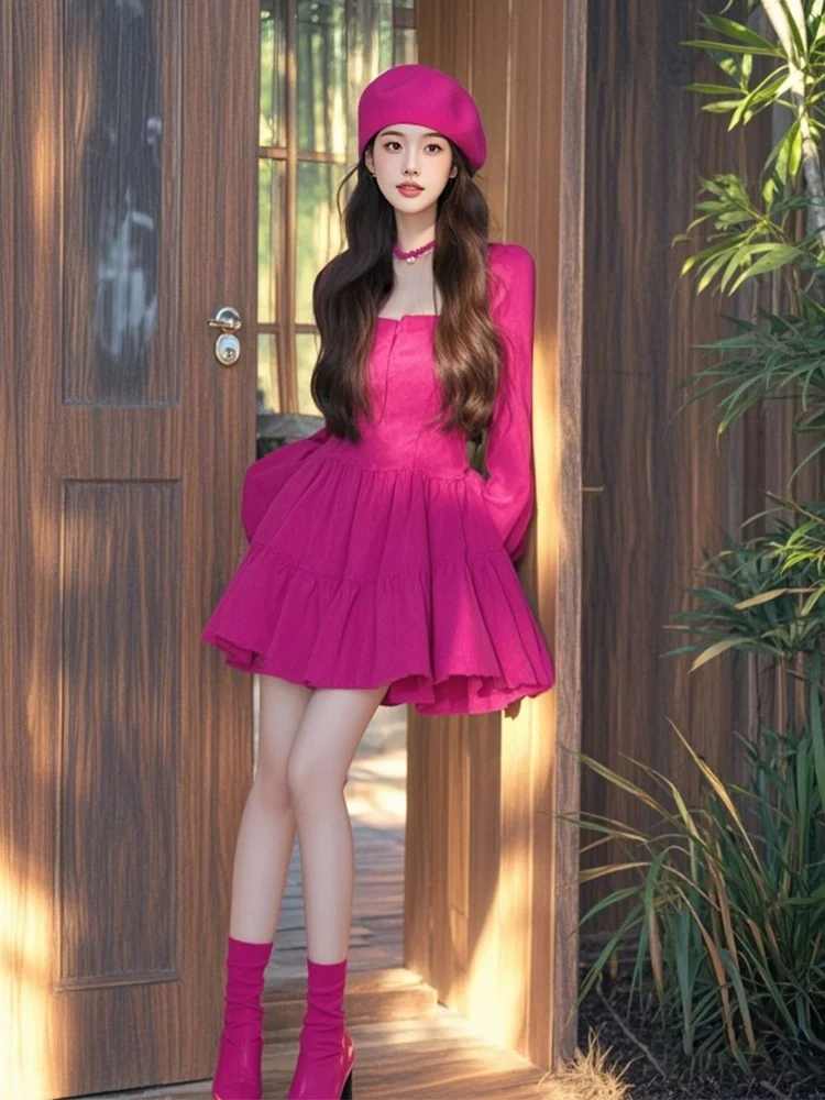 2025夏季新款多巴胺绝美小裙穿搭法式方领玫红色显瘦连衣裙