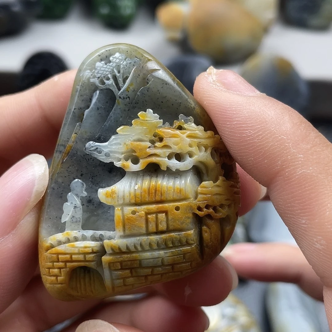 和田玉未镶嵌颈饰