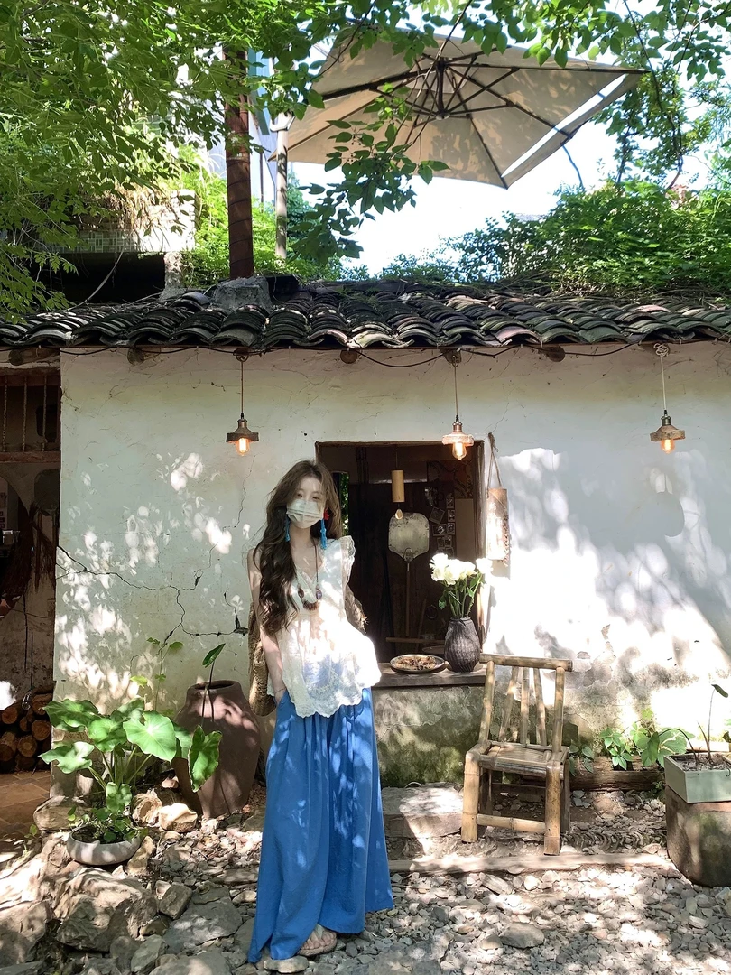 田园个性穿搭V领蕾丝边小飞袖上衣Q79