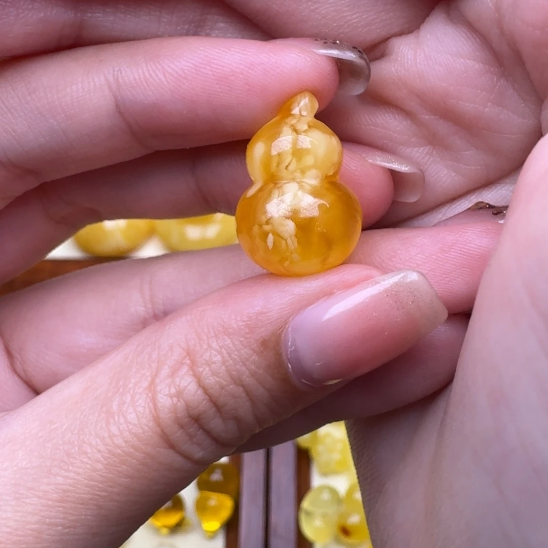 琥珀未镶嵌裸石16号特价漏金橘妖花葫芦