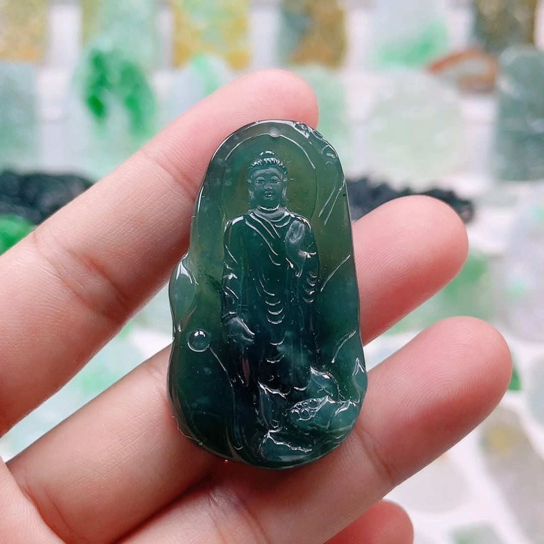 翡翠颈饰未镶嵌阿弥陀佛