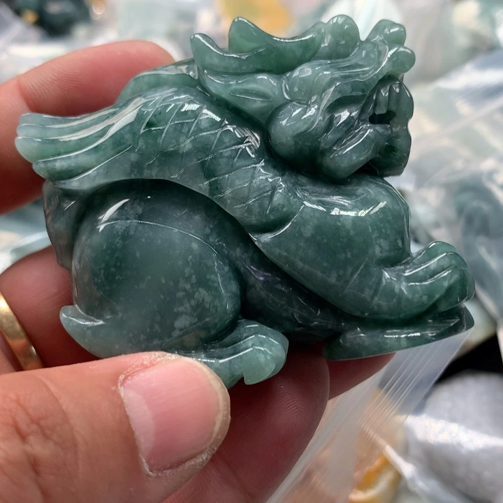翡翠未镶嵌颈饰保真天然a货翡翠