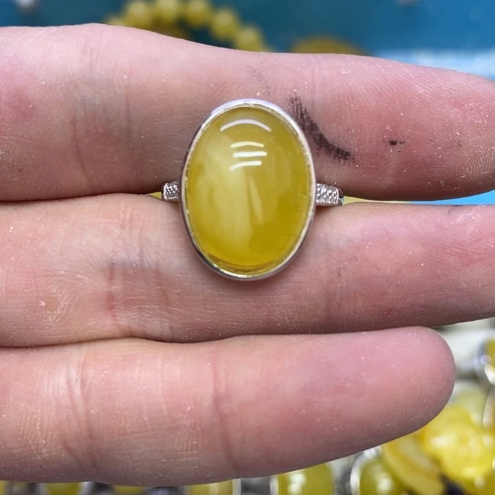 蜜蜡裸石银S925镶嵌戒指