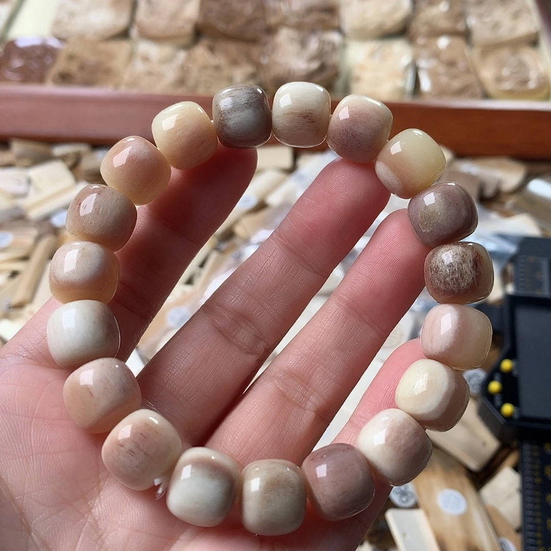 泥塑不打孔联系客服