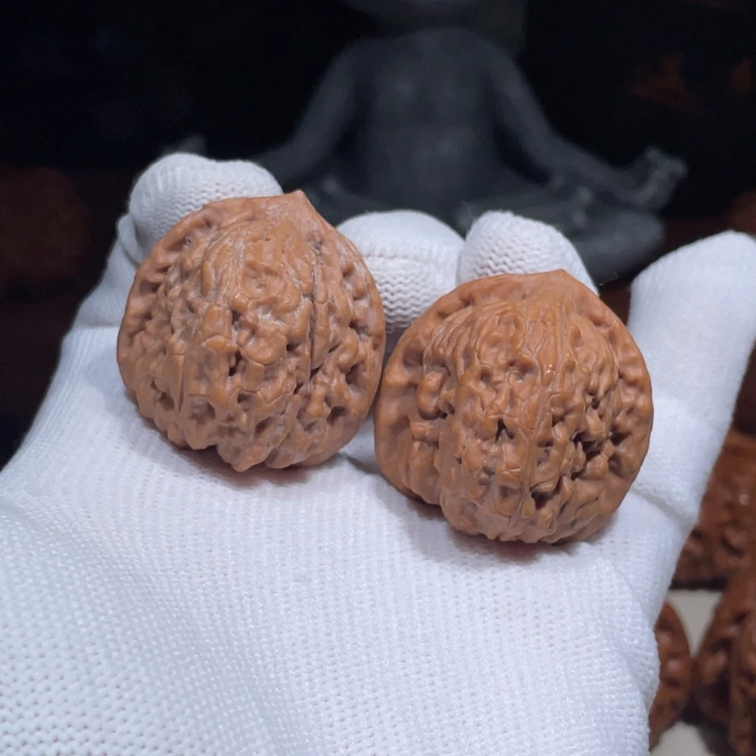 文玩核桃把件九月元宝3437，8299