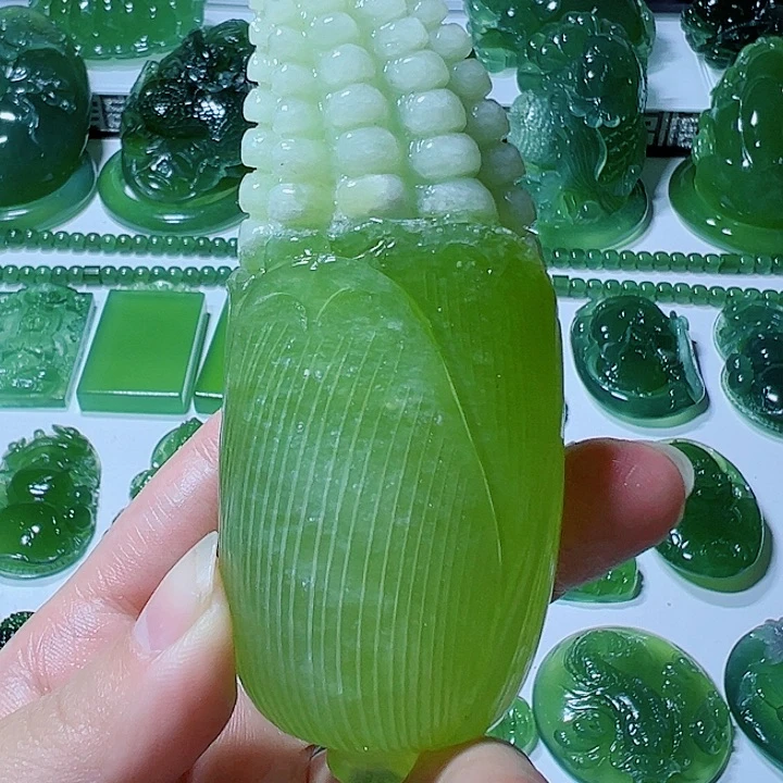 浅***浅蛇纹石玉未镶嵌手把