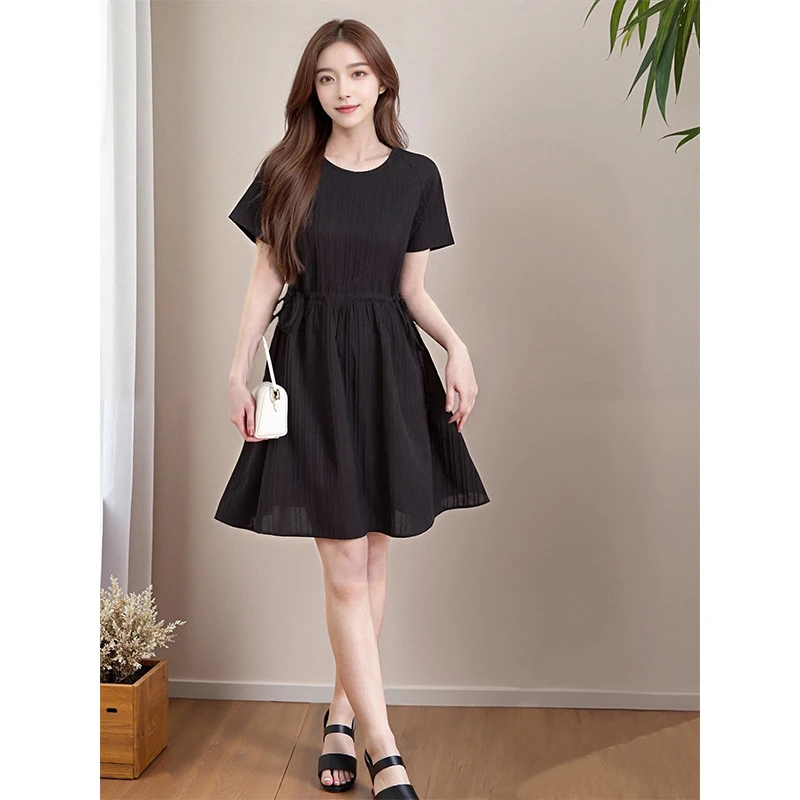 2025夏季新款女装黑色短袖连衣裙韩版气质收腰显瘦中长裙子优雅