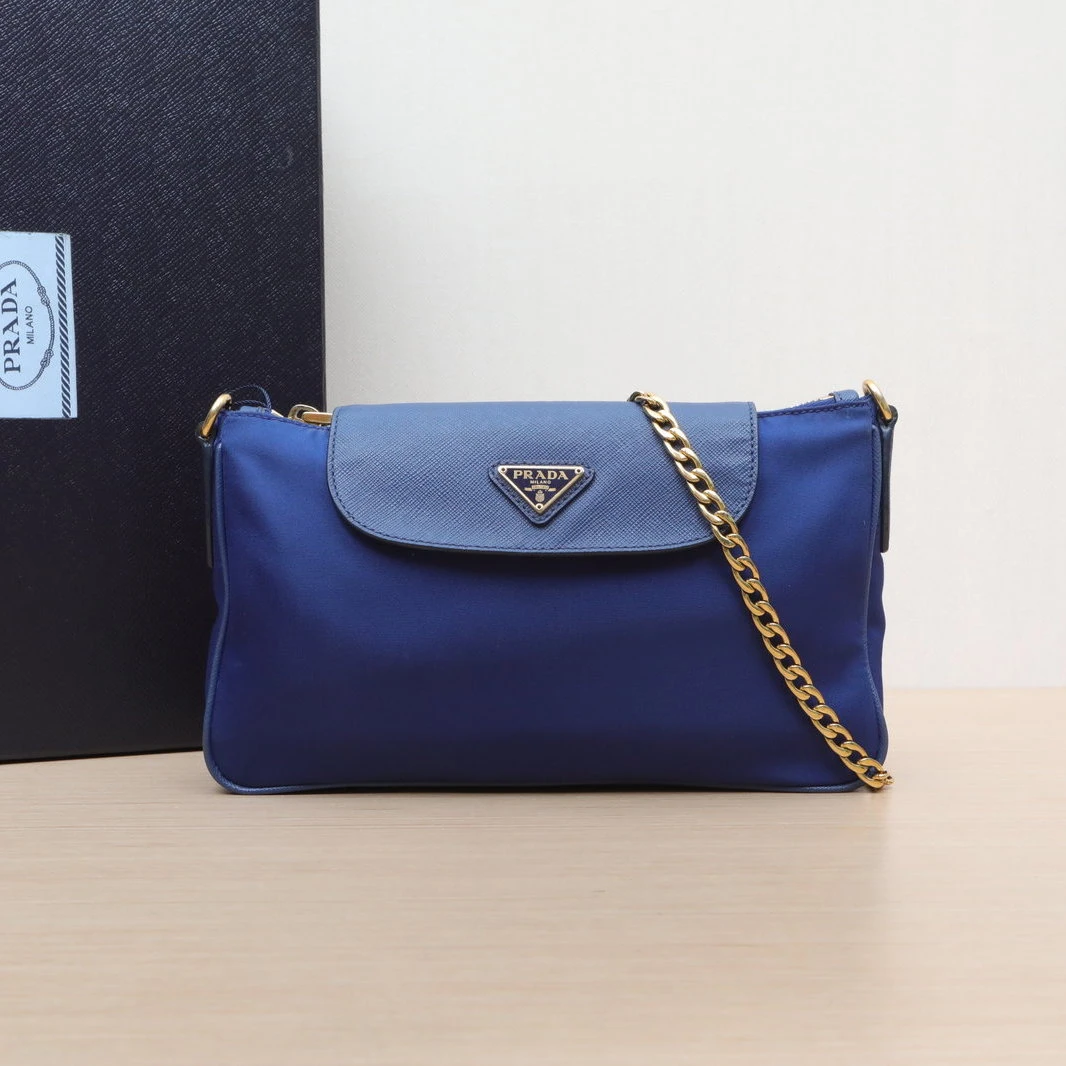 95新 Prada/普拉达 【双攀】 尼龙 金扣 降落伞 链条 斜挎包 502655