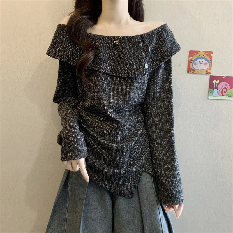 大码女装遮肚子翻领一字领长袖针织衫女春秋胖妹妹显瘦别致打底衫