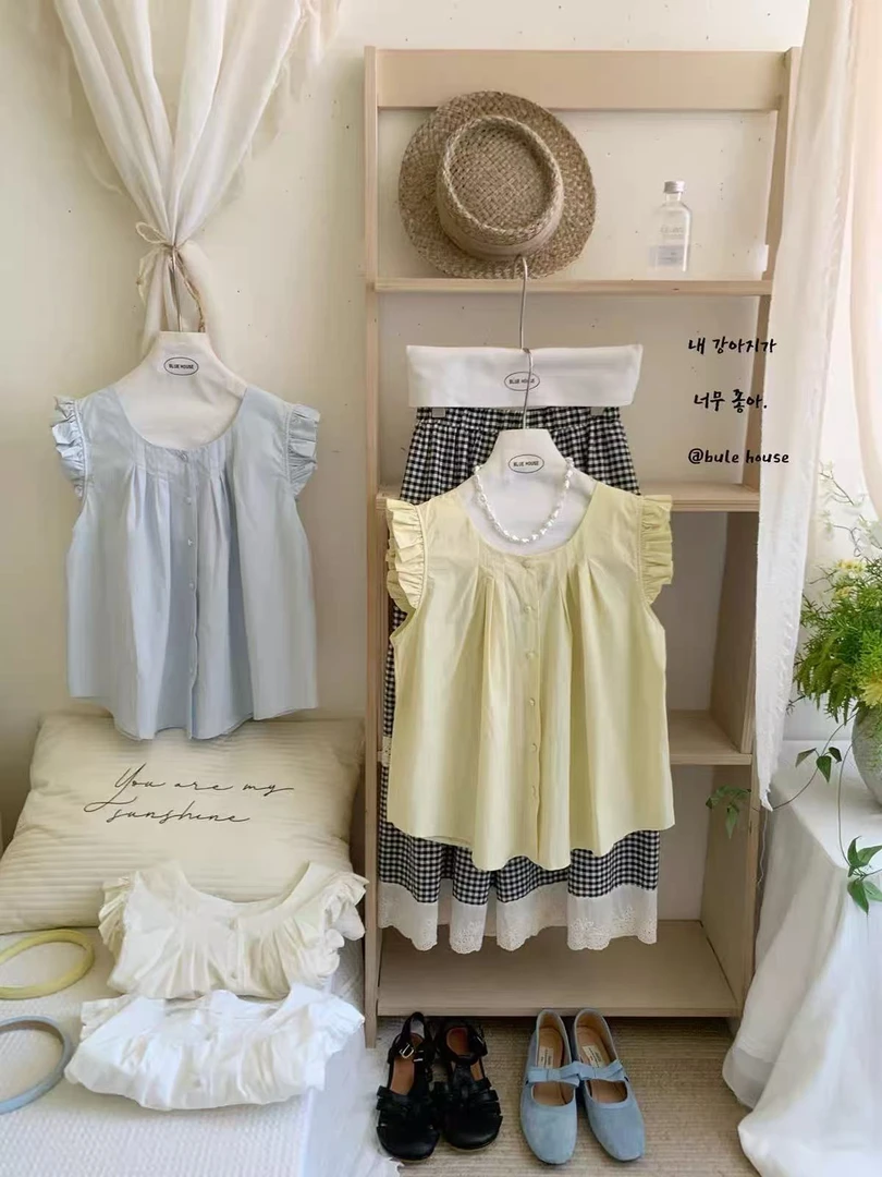 2025新款夏季温柔月光花边袖甜美上衣压褶飞飞袖娃娃小衫女