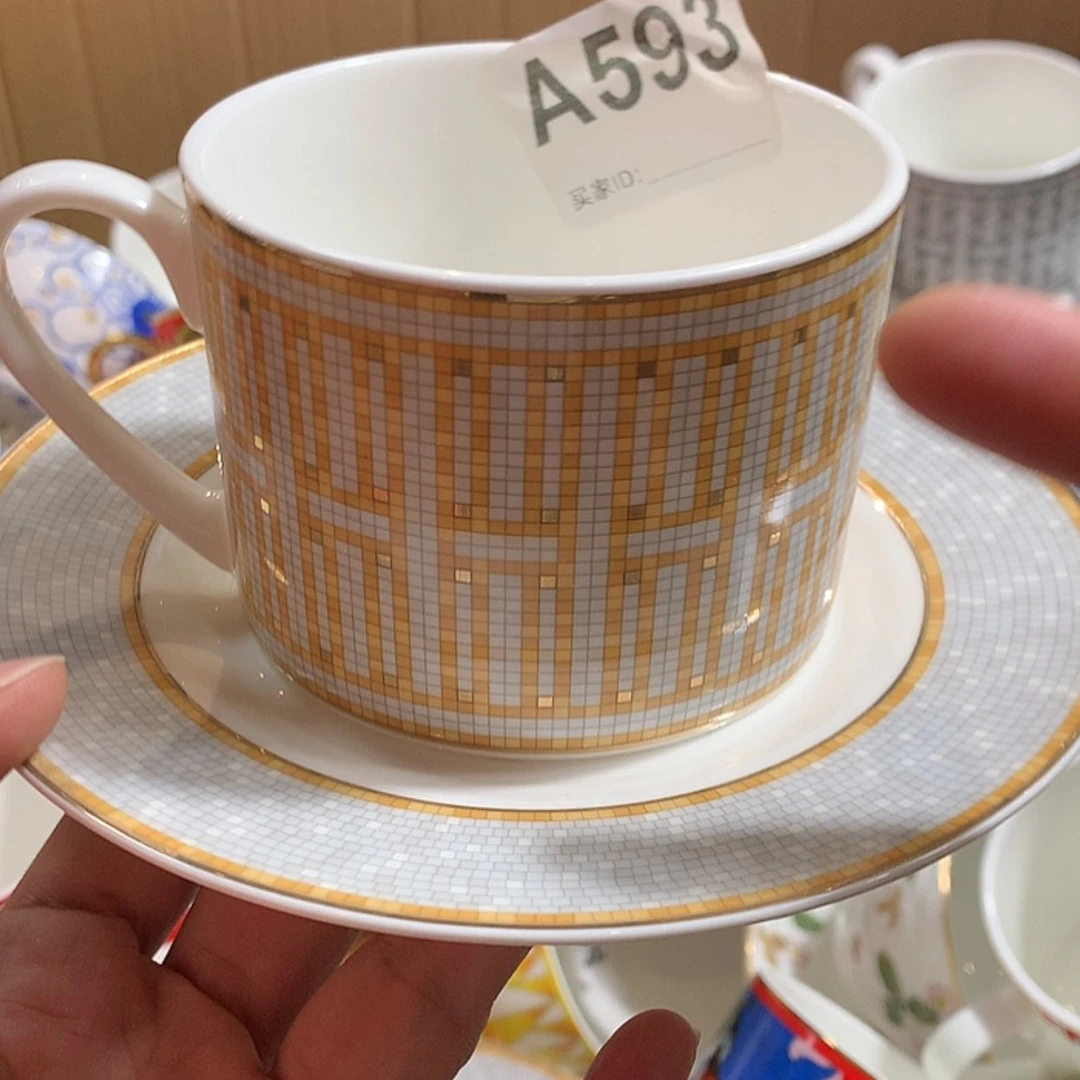 【闪购商品】瓷片杯碟