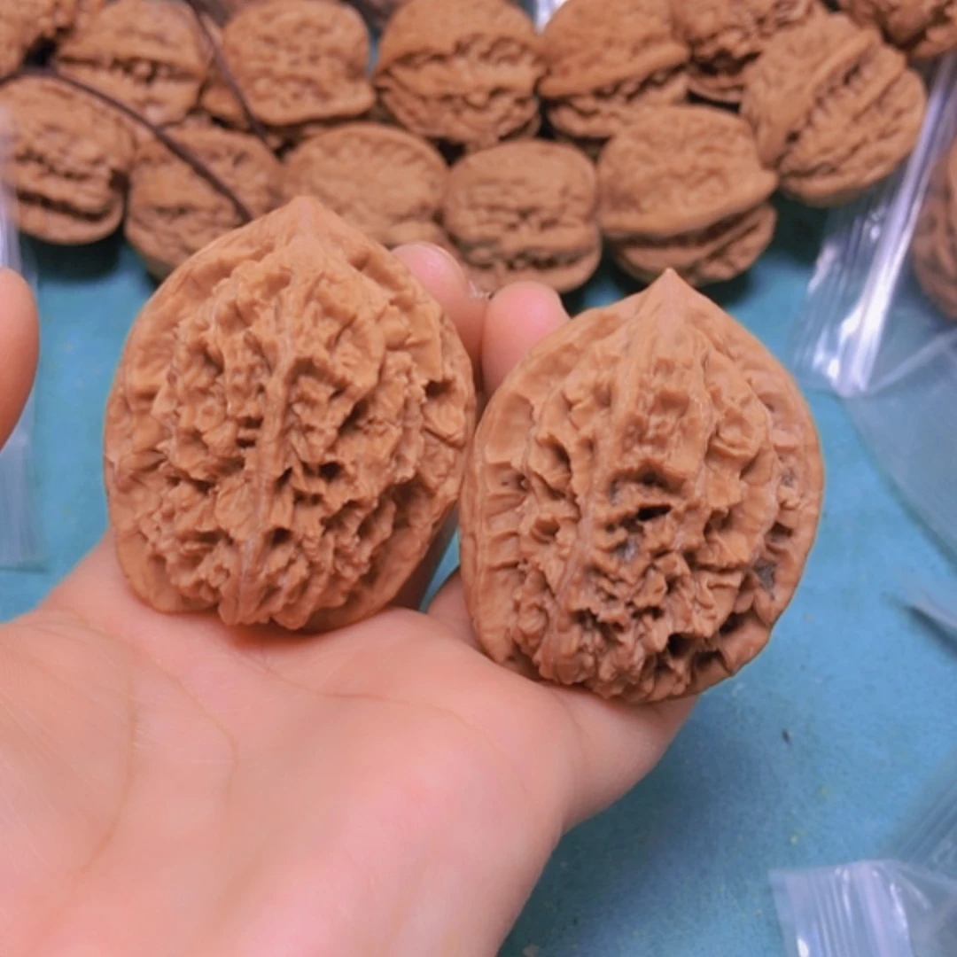 【闪购商品】把件核桃41中国大花修尖