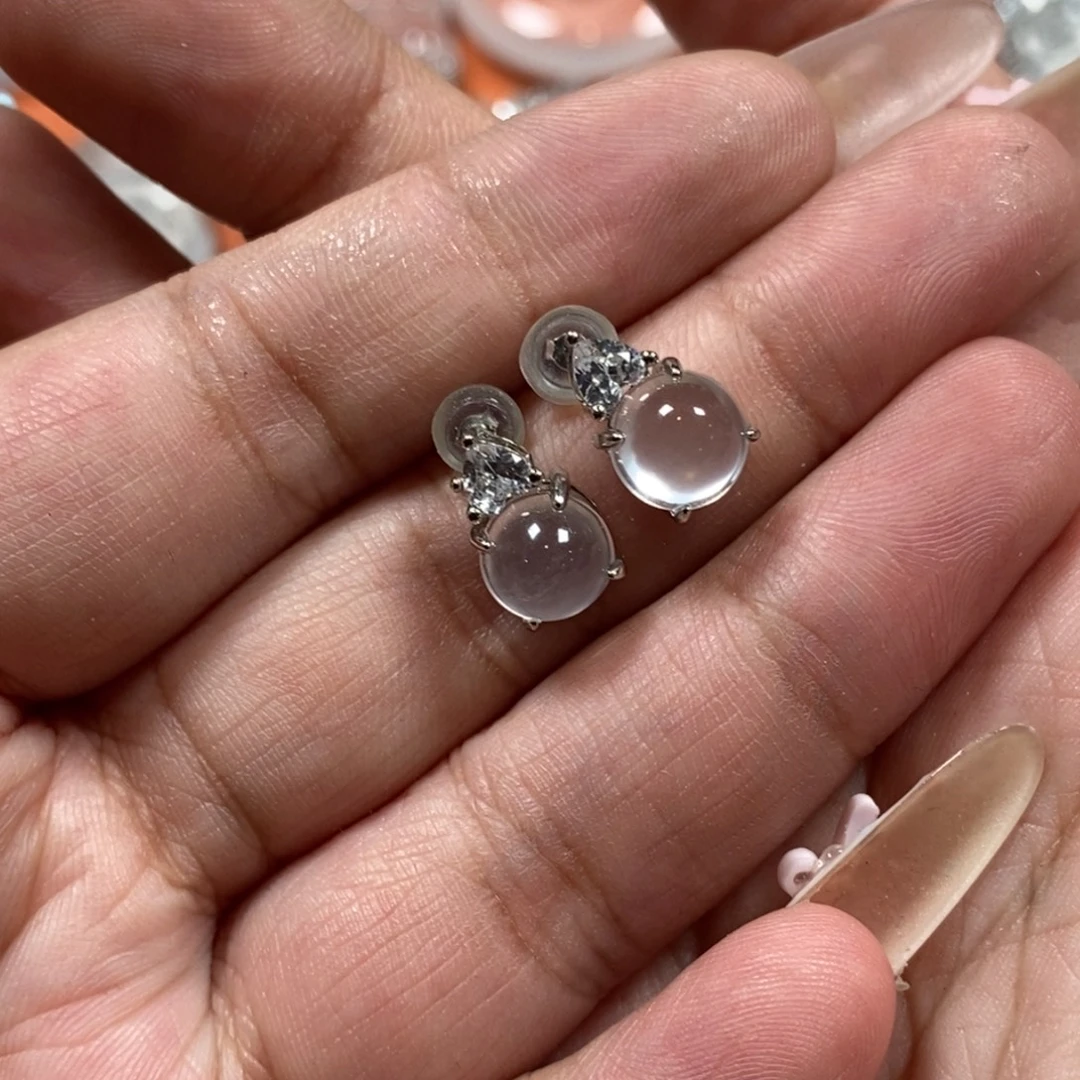 艾***颜石英质玉银S925镶嵌颈饰耳钉