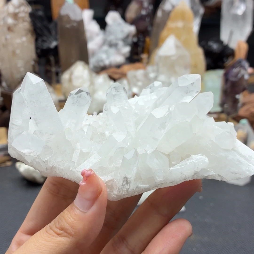 未镶嵌珠宝半成品水晶