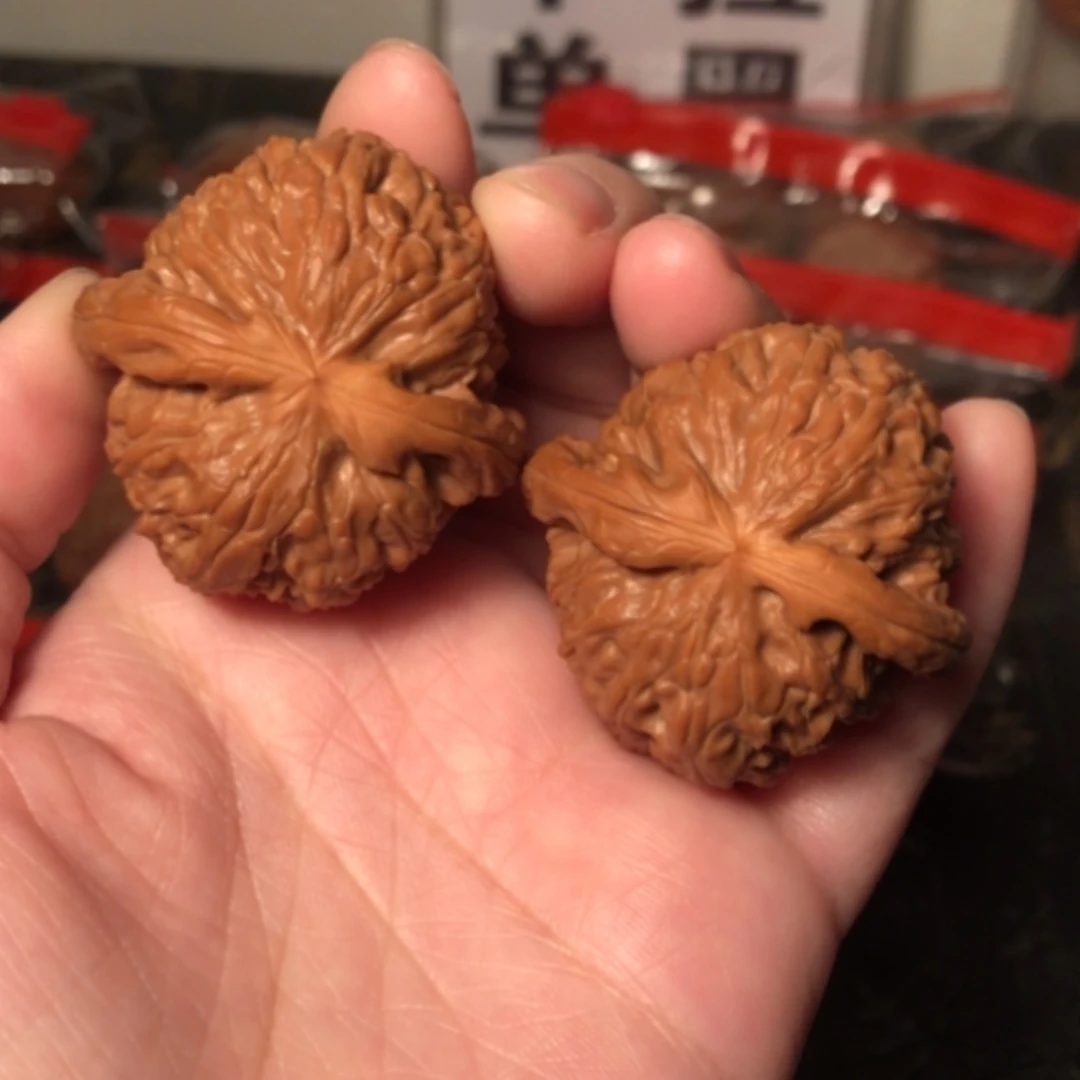 【闪购商品】文玩核桃把件白狮子41