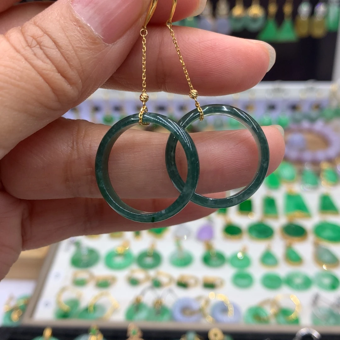 翡翠18K金镶嵌耳饰