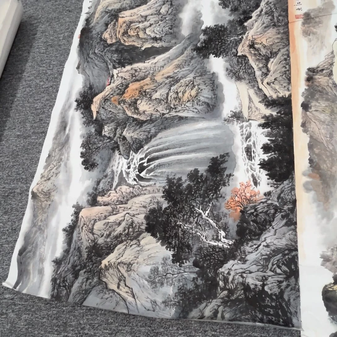 泉***夫国画绘画作品多次