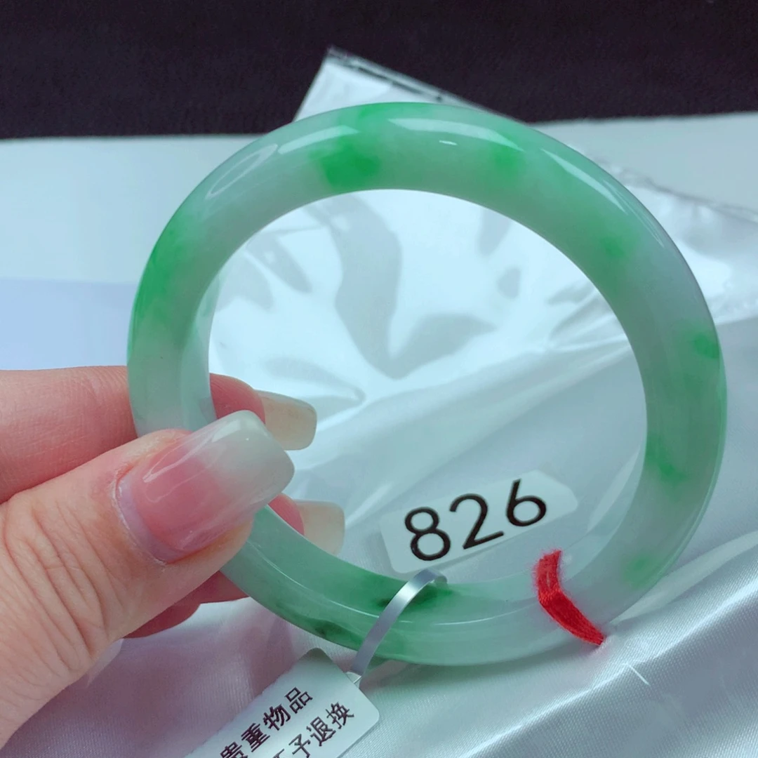 未镶嵌手镯翡翠手镯