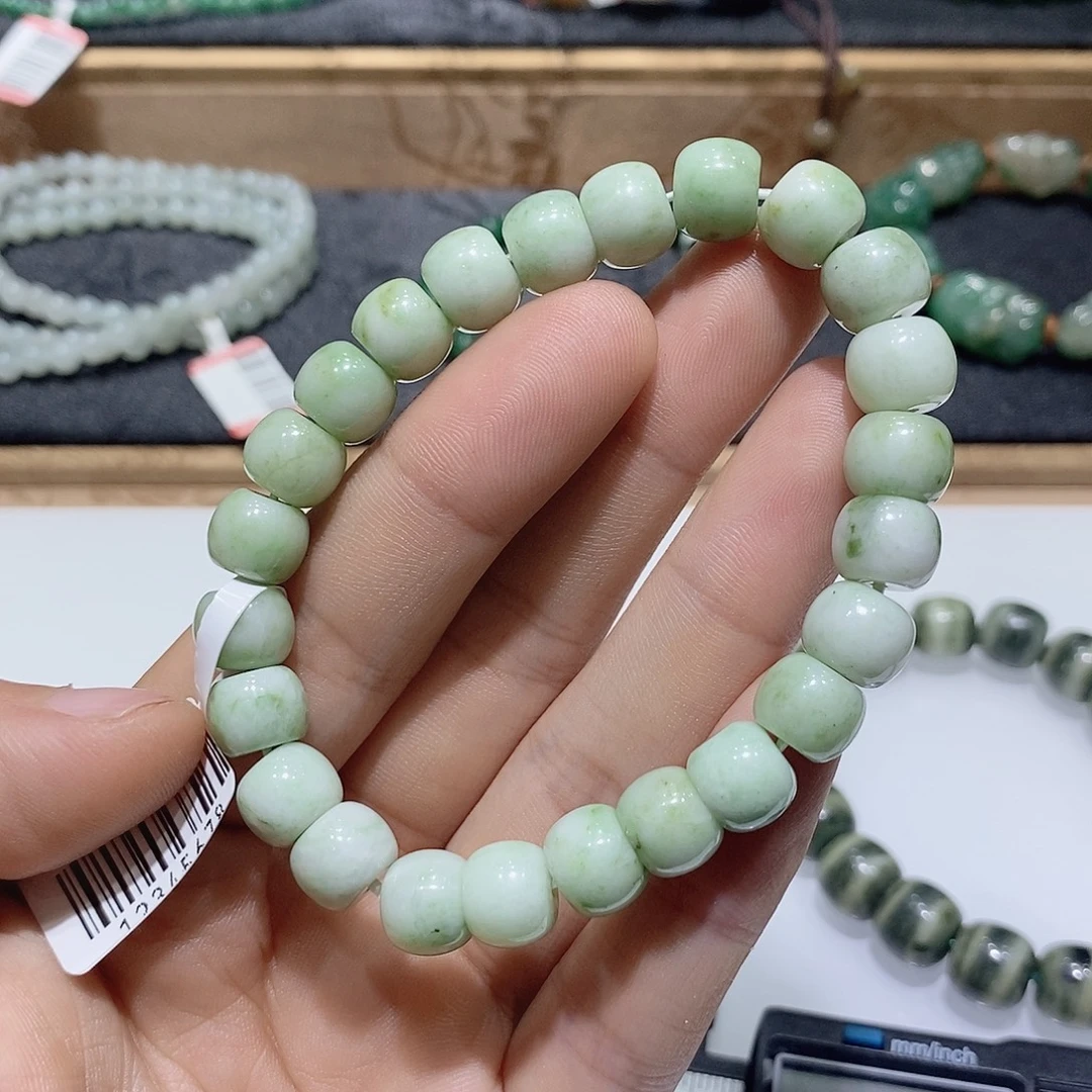 独山玉未镶嵌手串