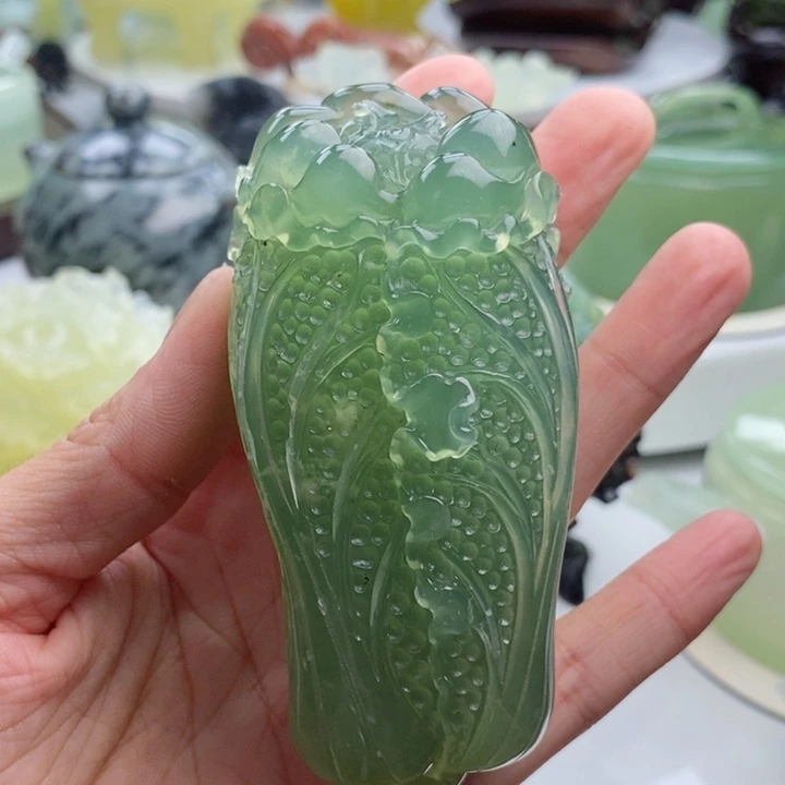 岫玉四大名玉手把件未镶嵌尚**生