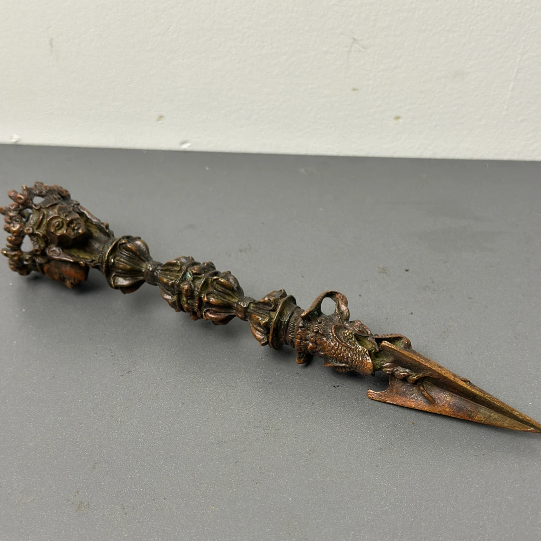 三面金刚杵铜器摆件