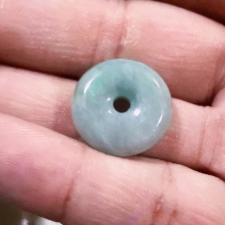 翡翠未镶嵌吊坠(不含链)翡翠