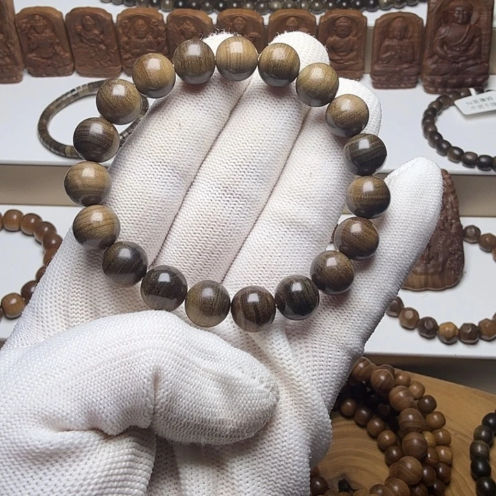 秃***瓢檀香木阴沉，横纹，1.0药香