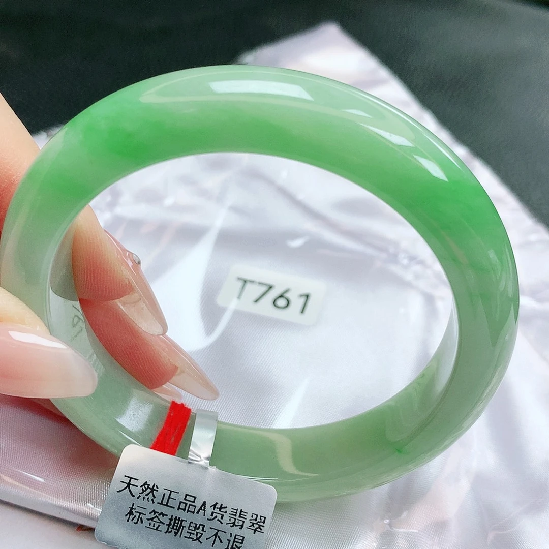 翡翠未镶嵌手镯缅甸天然a货翡翠手镯