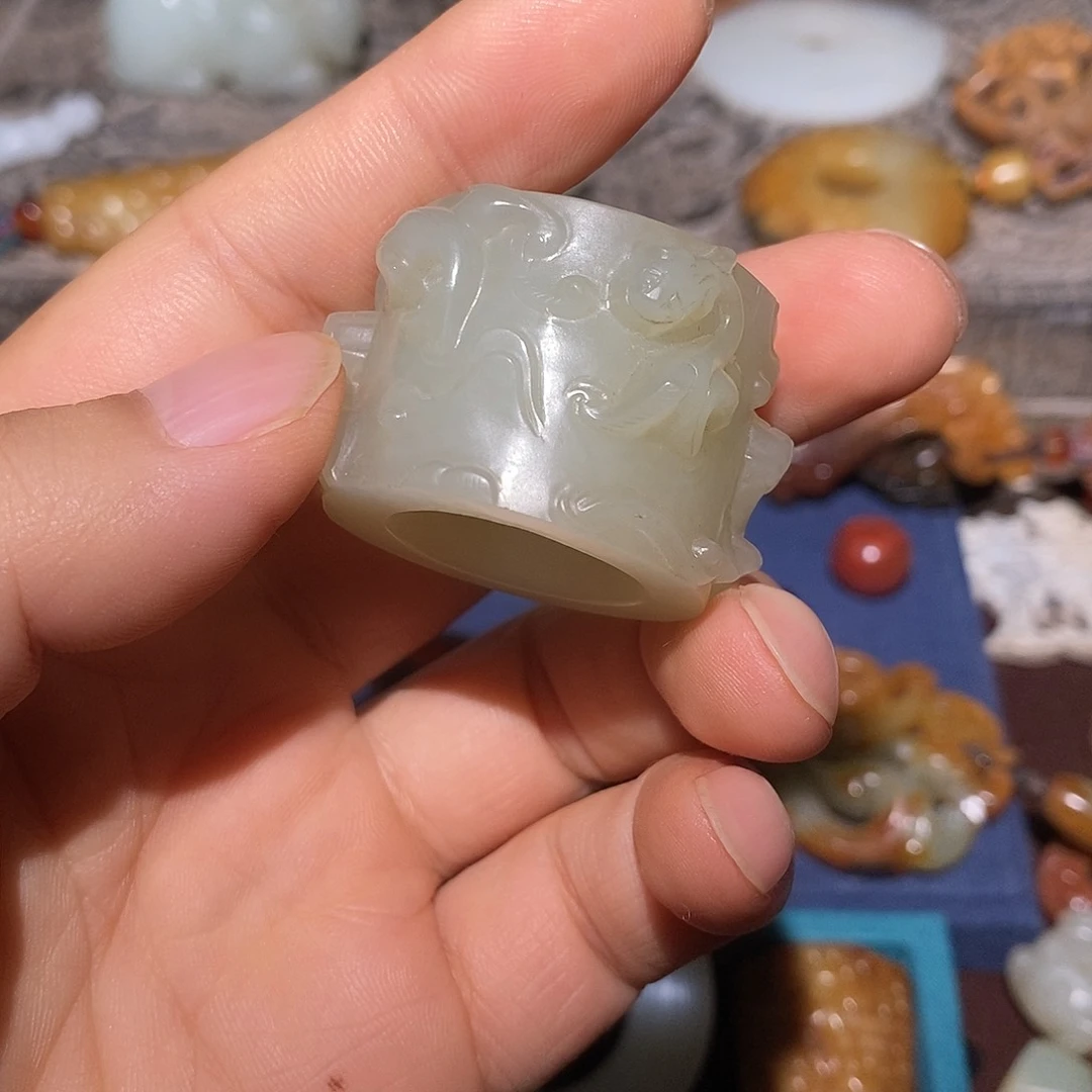 和田玉未镶嵌颈饰1**6