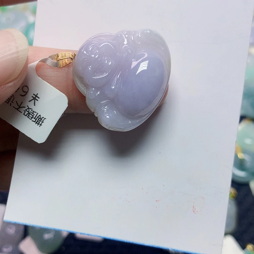 颈饰18K金镶嵌翡翠佛公
