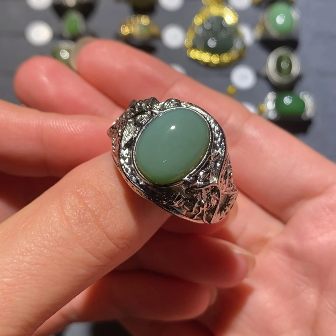 和田玉未镶嵌戒指