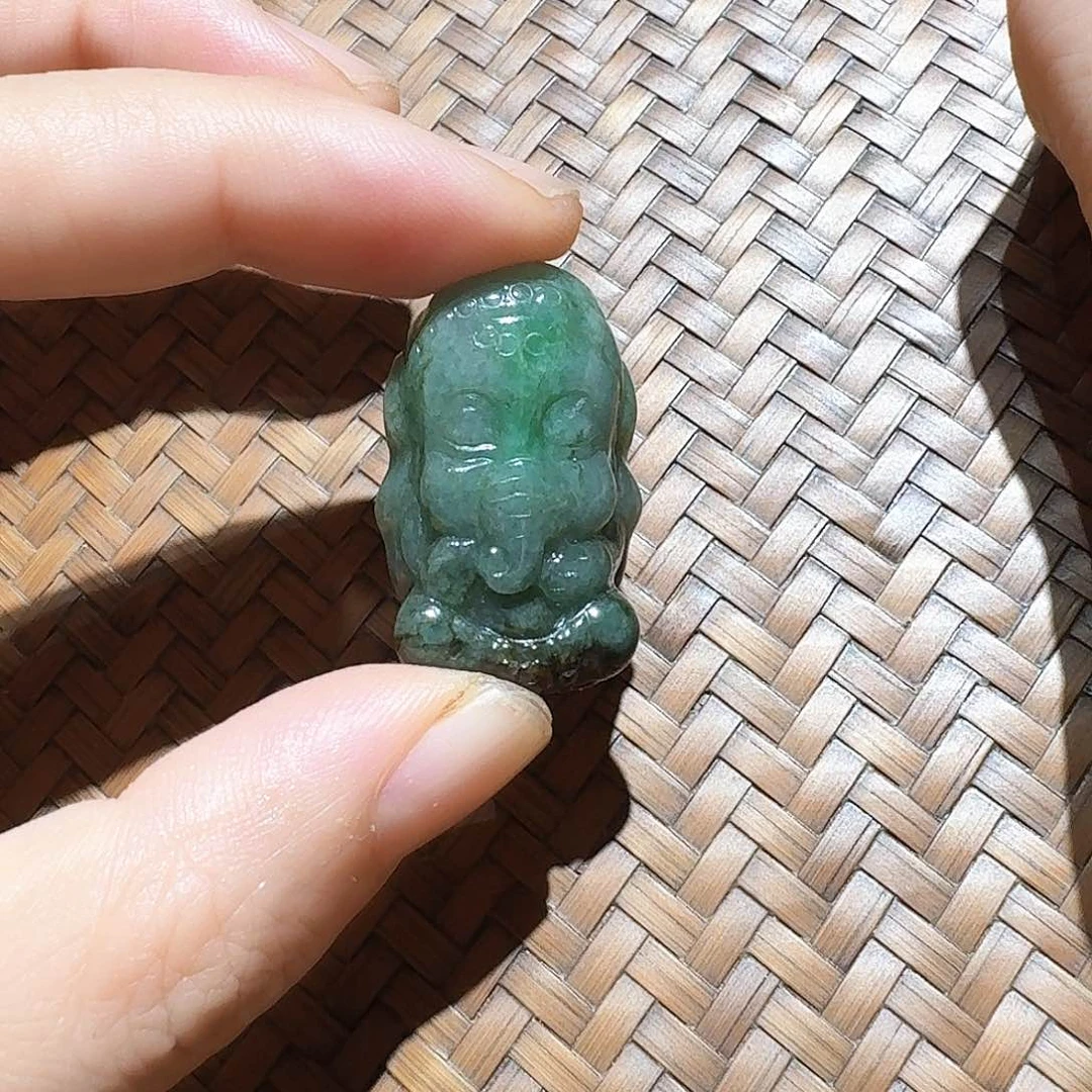散珠翡翠个性十足