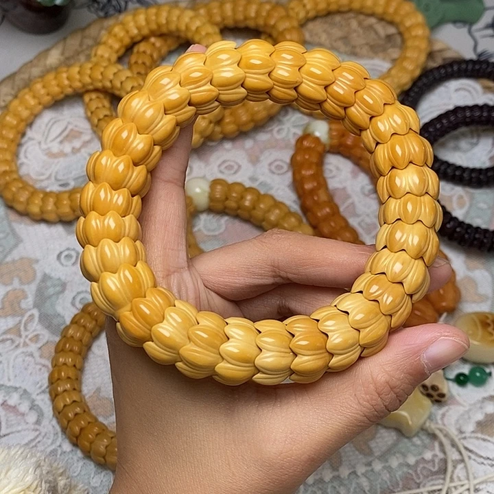 猴头核桃吊坠莲花1617