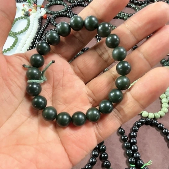 【闪购商品】吊坠(不含链)未镶嵌和田玉