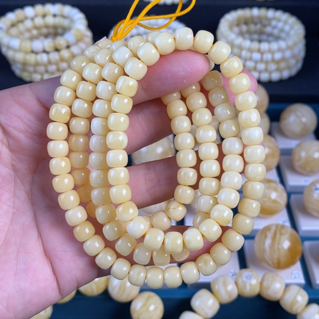 未镶嵌蜜蜡珠宝奇石卡7.2