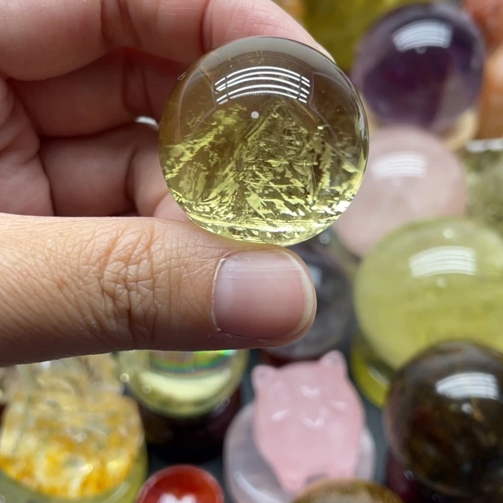 言****水晶未镶嵌珠宝半成品79