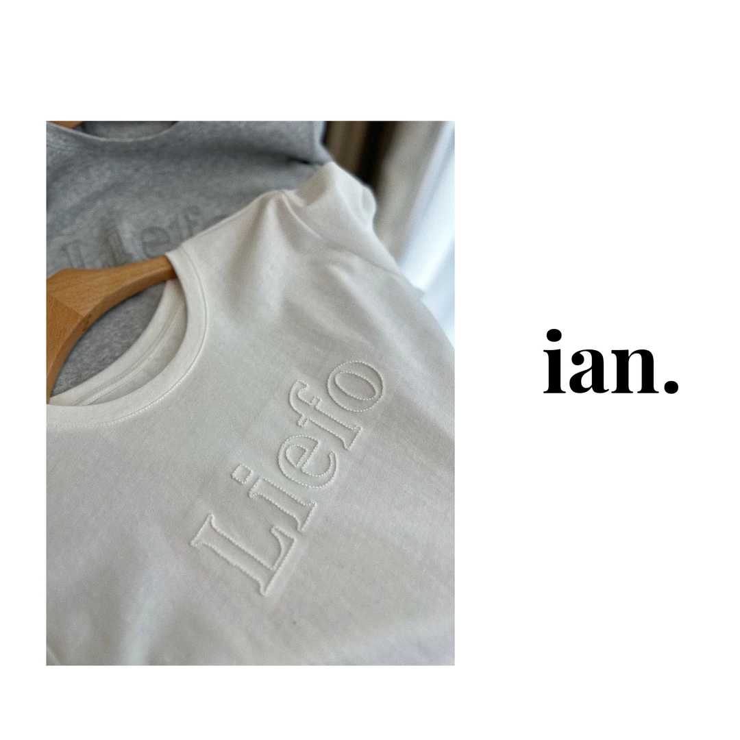 【ian】字母提花圆领简约短袖女式T恤
