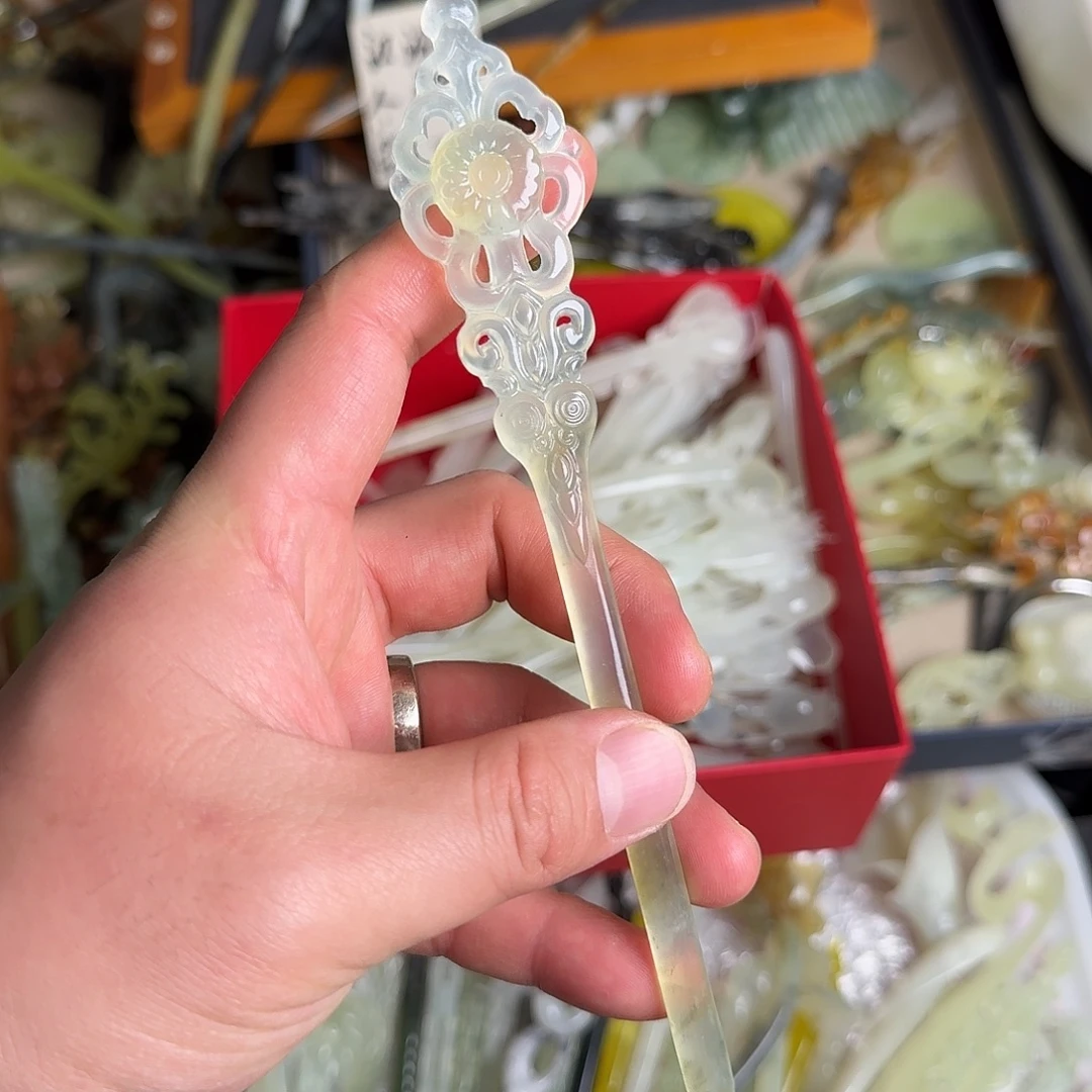 蛇纹石玉未镶嵌发饰